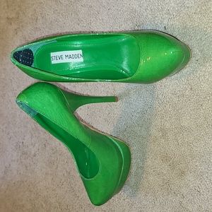 Steve Madden Kelly emerald true green platform high heel stilettos shoes 6